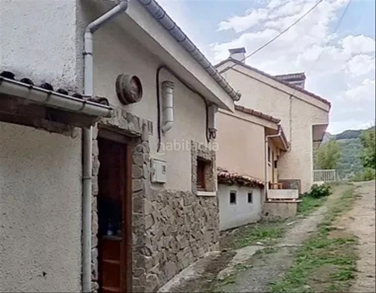 Foto 6e42295d-48af-4b26-aa17-a9b330b6f2dc. Reihenhaus mit kamin in Laviana