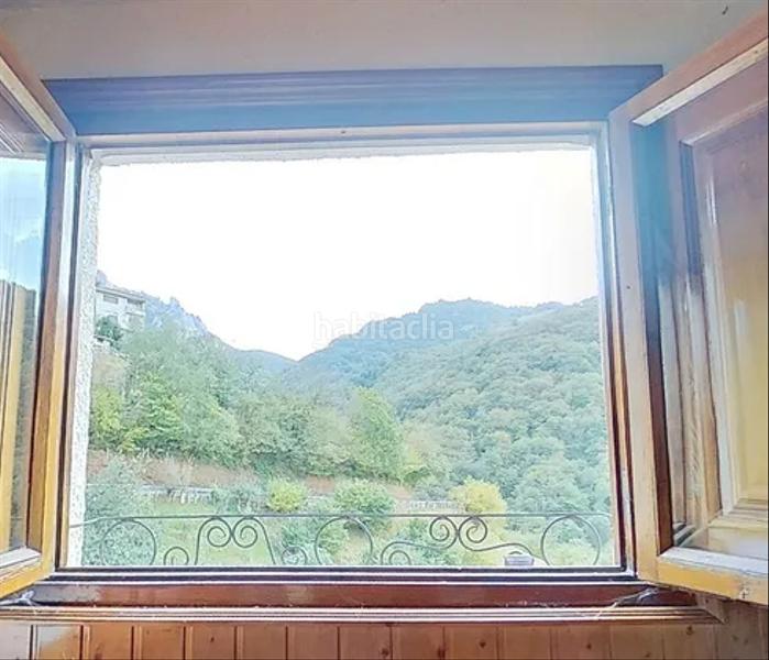 Foto bd4a3e1d-24c3-40fb-8a3e-cda094381ba8. Reihenhaus mit kamin in Laviana