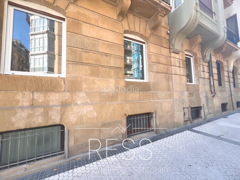 Foto 77fd7487-ad9e-4984-857b-d56a95e9a537. Zweistöckige wohnung mit heizung in Parte Vieja Donostia - San Sebastián