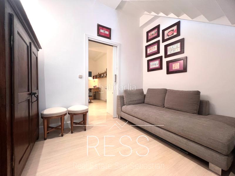 Foto c914573c-8707-4cc1-89f0-3920866cc753. Zweistöckige wohnung mit heizung in Parte Vieja Donostia - San Sebastián