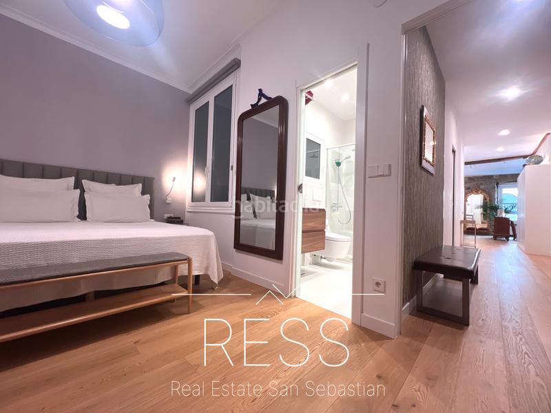 Foto e56e367b-5021-4fad-83fe-942179d56508. Zweistöckige wohnung mit heizung in Parte Vieja Donostia - San Sebastián