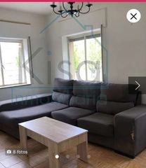 Lloguer Pis a Vidal. Amplio piso en barrio vidal, salamanca.