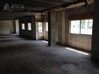 Pis a Garrido Sur. Venta de planta completa, inversores, paseo de la estación, sala