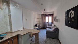 Apartament a Vidal. Apartamento por torres villarroel, salamanca.