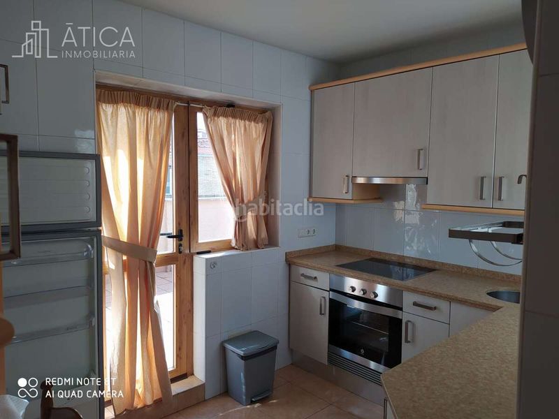 Foto bed93307-e3f1-41df-af6b-3103821352c4. Lloguer àtic amb calefacció a Carmelitas Salamanca