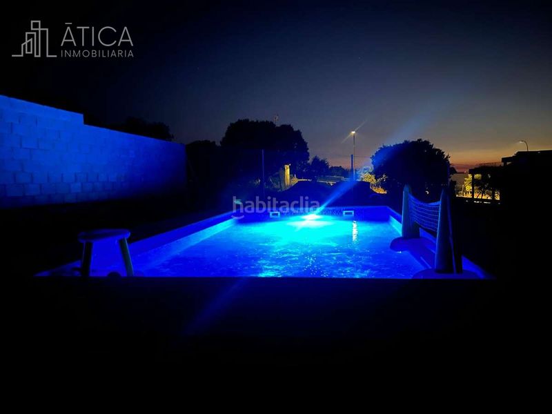 Foto 8b2655a3-fe81-47cb-bcde-03fa0d6ca850. Xalet amb calefacció aparcament piscina a Carrascal de Barregas