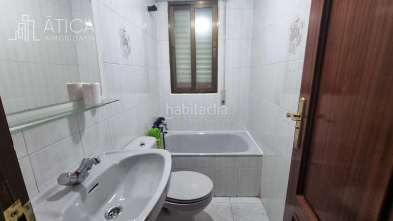 Foto cebe83ba-2b9e-4b17-b312-3998f95d92fa. Pis amb calefacció aparcament a Pizarrales Salamanca