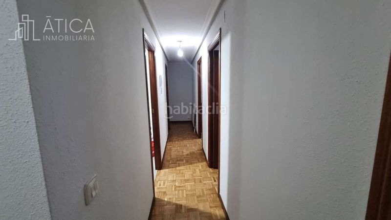 Foto e114cb48-61ed-46ae-91b7-2a8d4e675dfb. Pis amb calefacció aparcament a Pizarrales Salamanca