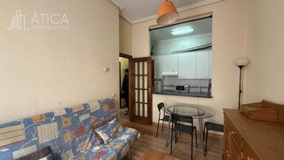Rent Apartment in Universidad - Tenerías. Apartamento en casco antiguo, salamanca.