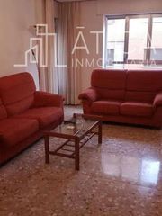 Alquiler Piso en Carmelitas. Piso en alquiler en avenida villamayor