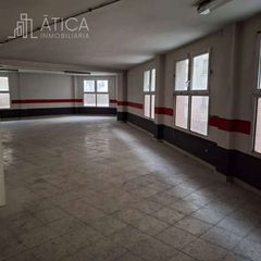 Aparcament cotxe a Centro. Venta de garaje, centro histórico, salamanca.