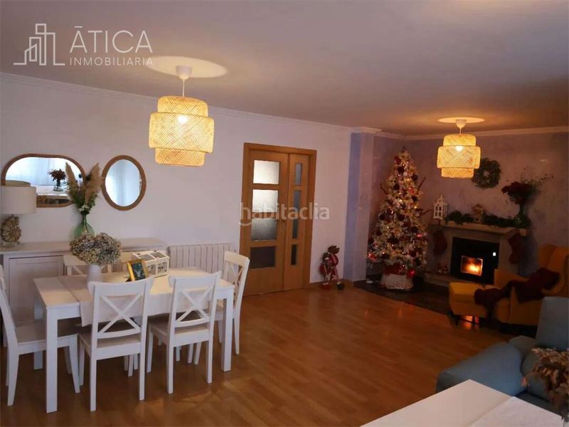 Foto 4ea06da4-e3b0-4148-beb4-0c635a1125eb. Casa adossada amb calefacció aparcament piscina a Aldearrubia