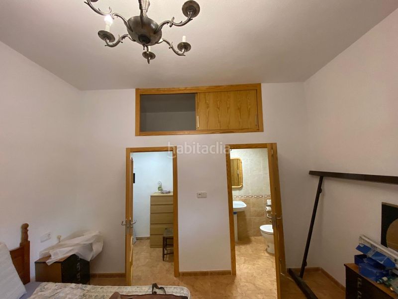 Foto 5f9fb295-85f7-47cf-b394-53c4b3b9a839. Casa amb piscina a Crevillente