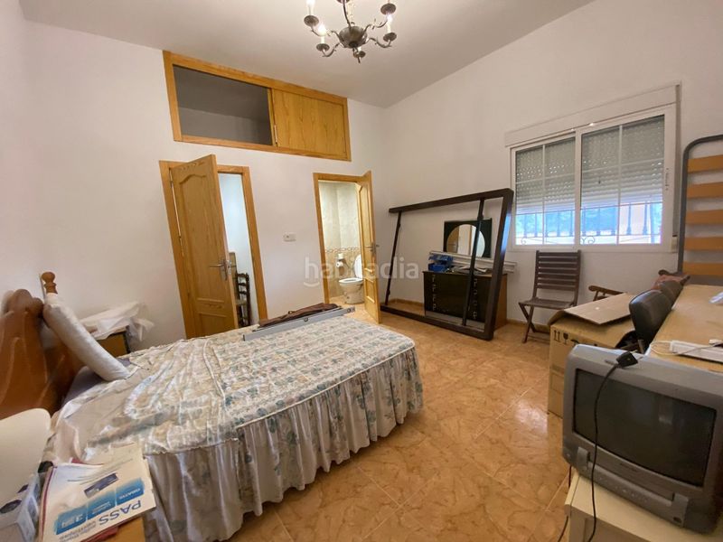 Foto f01e6196-fa76-4647-b80b-c44501b21b34. Casa amb piscina a Crevillente
