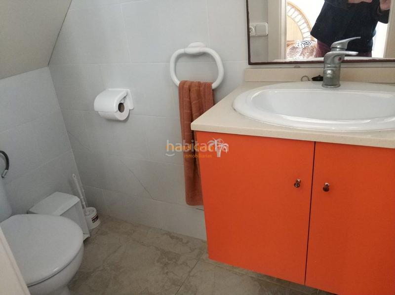 Foto 8f58f36e-8507-4f9b-8c7a-4728d5c9df46. Affitto casa in Playa Levante Santa Pola