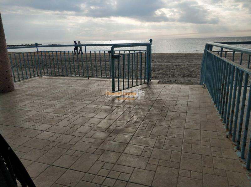 Foto d3d398c1-835b-4b33-9046-3a9ee6ec6db5. Rent house in Playa Levante Santa Pola