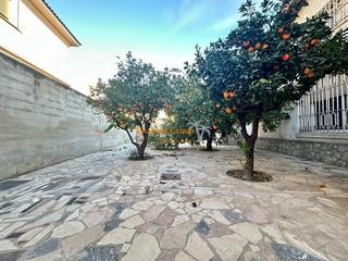 Xalet a Ciutat Jardí - Torreta Verdí. Se vende chalet de grandes dimensiones en ciudad jardin!!