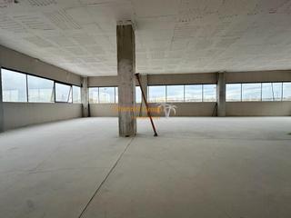 Rent Office space in Jubalcoi. En alquiler estupenda oficina a estrenar en el boulevard del pol