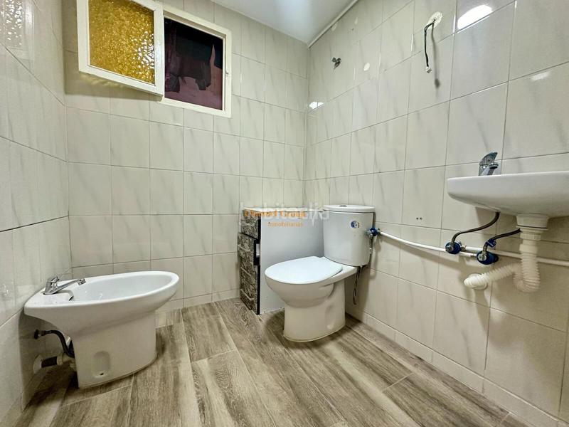 Foto ea3f4bb0-07f3-4a2c-970f-51807eda6038. Local comercial a Carrús Este Elche / Elx