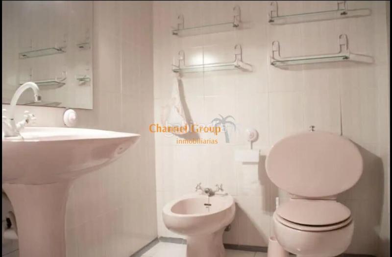 Foto b166ad80-ee5d-43d9-a17f-8a7bb06c5697. Lloguer apartament amb aparcament a Calas Santiago Bernabeu Santa Pola