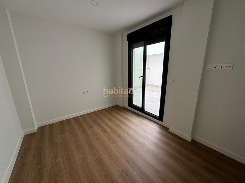 Foto 0222bdb5-9659-4cb7-aa11-4d4147f1ba00. Flat in Reina Victoria - Miguel Hernández Elche / Elx