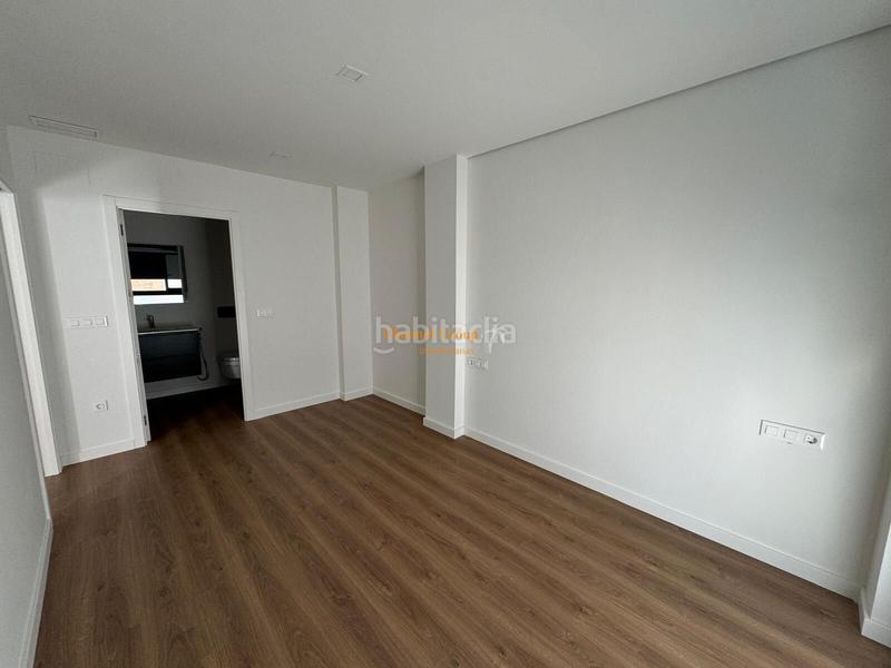 Foto 80f3cb05-abea-43e7-941c-5a2eb7de7754. Flat in Reina Victoria - Miguel Hernández Elche / Elx