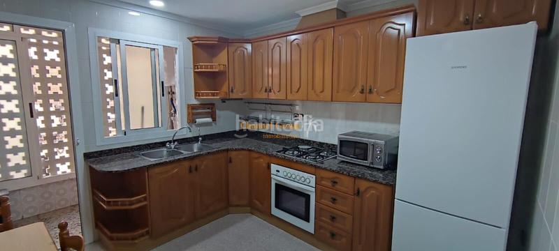 Foto c28455ef-29b7-46c9-ad42-b14bf2481443. Miete erdgeschoss mit heizung in Centro Elche / Elx