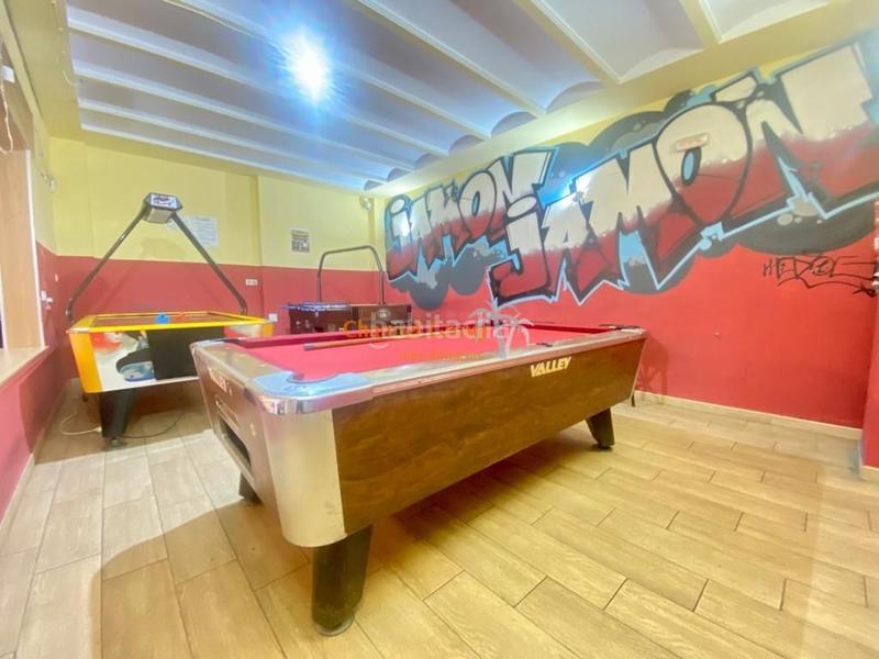 Foto f4b0ef48-9538-4a2a-8bde-c00a6586e9d6. Alquiler local comercial se traspasa negocio en pleno funcionamiento, zona toscar !!!!!!! en Elche / Elx