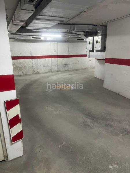 Foto 99406fda-68d1-4c19-a643-df3df048a09a. Car parking in Mercado Alicante