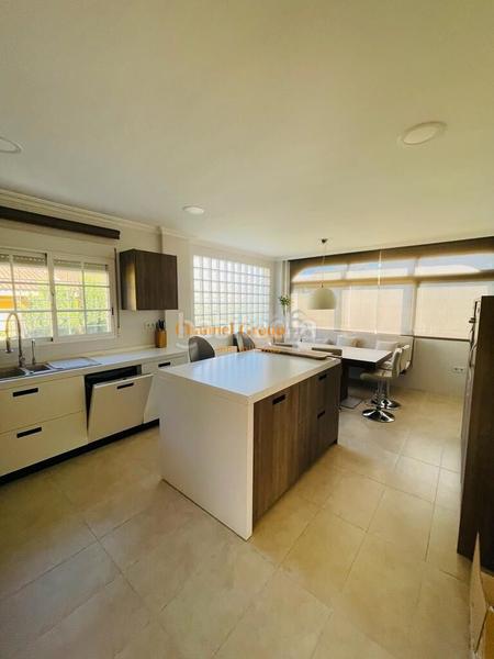 Foto d47b1a66-86ae-4428-bf6d-141764821b53. Xalet amb calefacció aparcament a Los Balcones-Los Altos Torrevieja