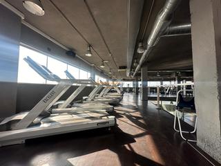Location Local commercial à Jubalcoi. Oportunidad de alquiler de gimnasio en el parque empresarial tot