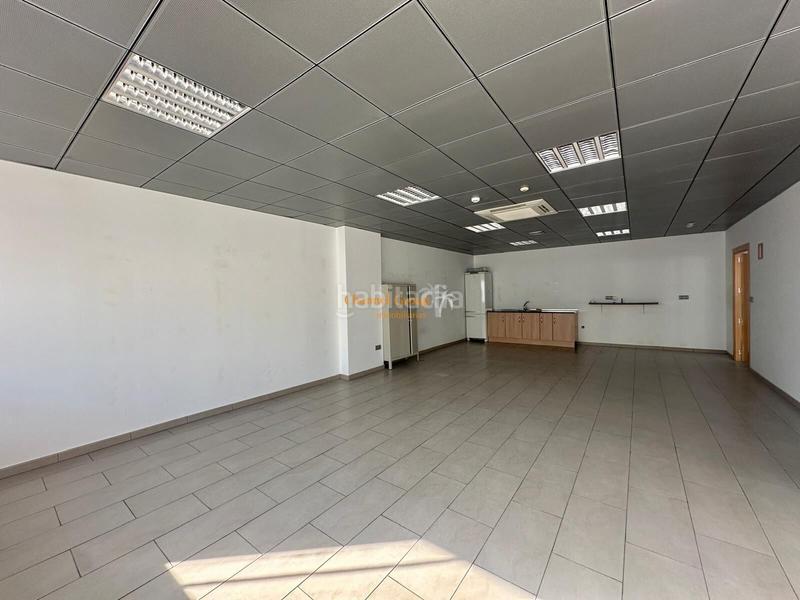 Foto b382aeab-4712-4572-9a02-eb762caeaaf7. Affitto locale commerciale in Jubalcoi Elche / Elx