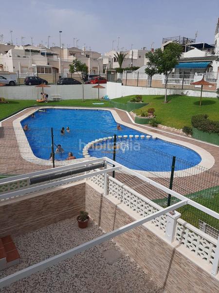 Foto fe60d9b8-04bf-4acc-a72b-b32fe1b64598. Casa amb piscina a Los Balcones-Los Altos Torrevieja