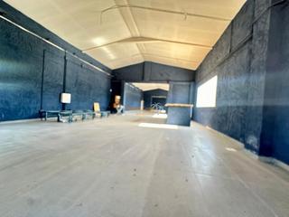 Nau industrial a Haygon-Universidad. En venta nave para montar discoteca o preparada para apartamento