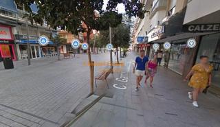 Oficina a Playa Levante. Venta de entresuelo 42 m en el centro de benidorm en la avda de