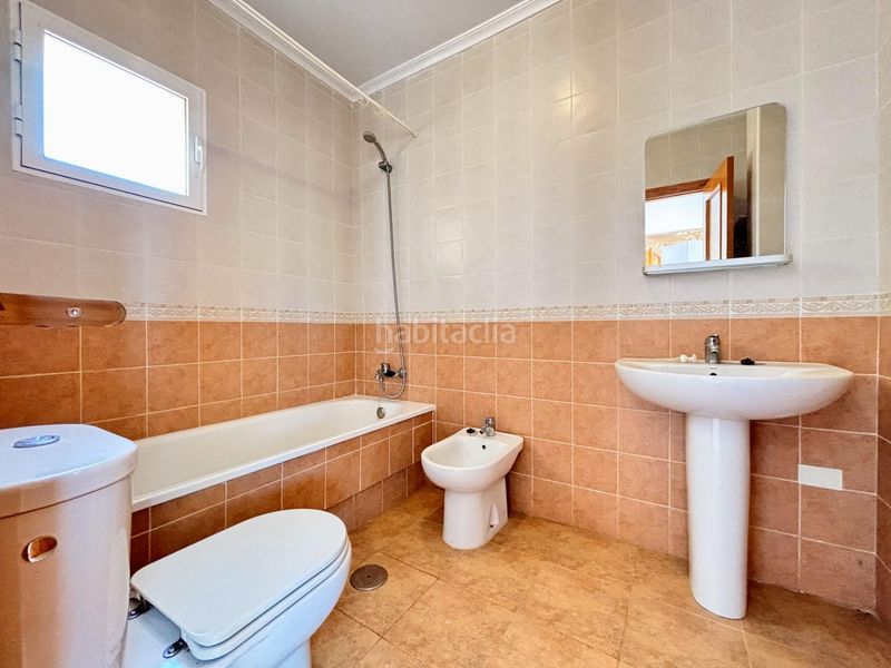 Foto ef342098-54e0-4fbe-bb3b-d6e42e4191e1. Xalet amb aparcament piscina a Algorfa