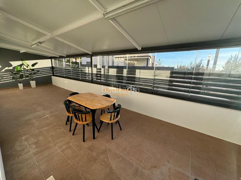 Foto 44297a47-7801-4cd1-9438-b8f8819c9fba. Location rez-de-chaussée avec parking piscine dans El Travaló - Martínez Valero Elche / Elx