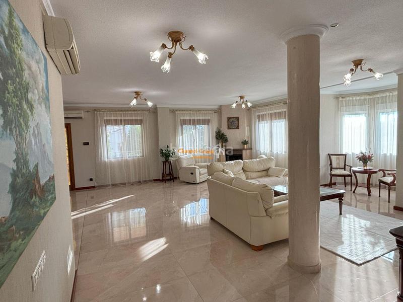 Foto 4e36c7de-b2e1-4c4e-88df-5738a5ec1e63. Chalet exclusivo chalet con piscina y jardín en ciudad quesada en Rojales