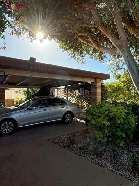 Foto c85fed0f-1435-480b-bbb0-c7e16ee582bc. Chalet exclusivo chalet con piscina y jardín en ciudad quesada en Rojales