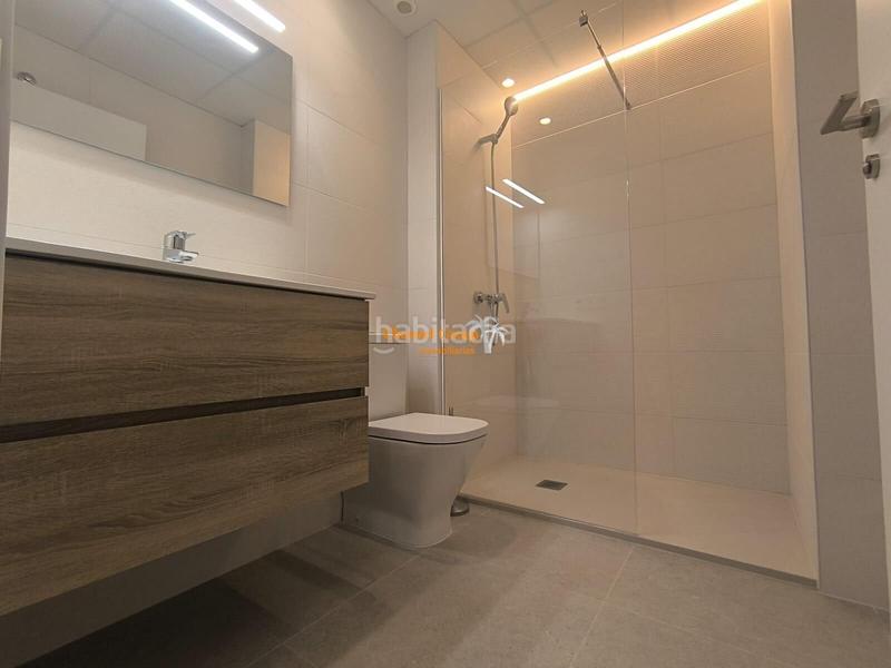 Foto 1364ec96-7fc8-4f2a-8fb9-4604cb69e8da. Rent flat with heating in Plaza Crevillente - Antiguos Juzgados - El Asilo Elche / Elx