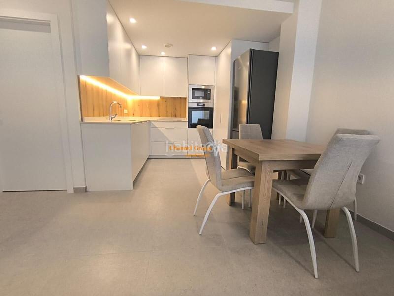 Foto 20f1a14e-aeb4-439a-b4fb-6ec3a0370d66. Rent flat with heating in Plaza Crevillente - Antiguos Juzgados - El Asilo Elche / Elx