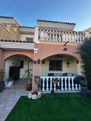 Casa a Rojales. Dúplex amplio en ciudad quesada