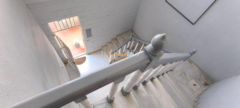 Foto 9f3e9a49-e004-4f5b-b7e0-fe10ca747fdd. Rent industrial building in Centro Elche / Elx