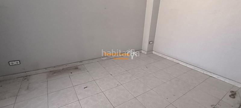 Foto a040e511-b7a5-4583-8e60-67ccf9bdb213. Rent industrial building in Centro Elche / Elx