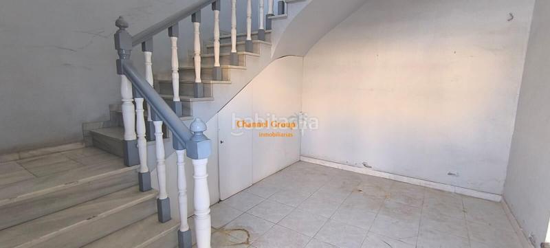 Foto a9f10f38-6eb6-42e0-a52c-b2ef039a8384. Rent industrial building in Centro Elche / Elx