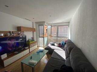 Pis a Camí dels Magros - Casablanca. Se vende piso para entrar a vivir con ascensor.