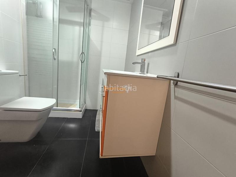 Foto 7b82b5fb-d9cc-4434-9aa6-0df379f9ee36. Apartamento se vende apartamento , zona centro junto al asilo , edificio seminuevo !!!!!!!!!!! en Elche / Elx