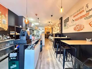 Lloguer Local Comercial a Centro. Local con terraza en san juan pueblo
