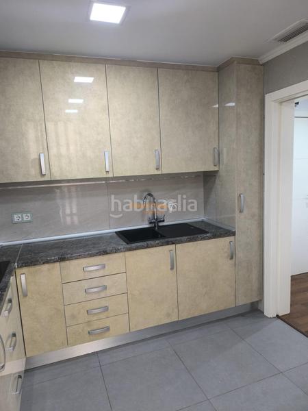 Foto f0733c4c-dd6c-4313-bcfa-cf6d9e9953c7. Alquiler apartamento gran piso en alquiler en 1 linea en campello de septiembre a junio!! en Campello (el)
