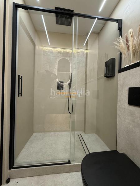 Foto 68651aa4-56a2-49ee-be0a-f2ef02e61f84. Pis a Barrio del Centro Alicante